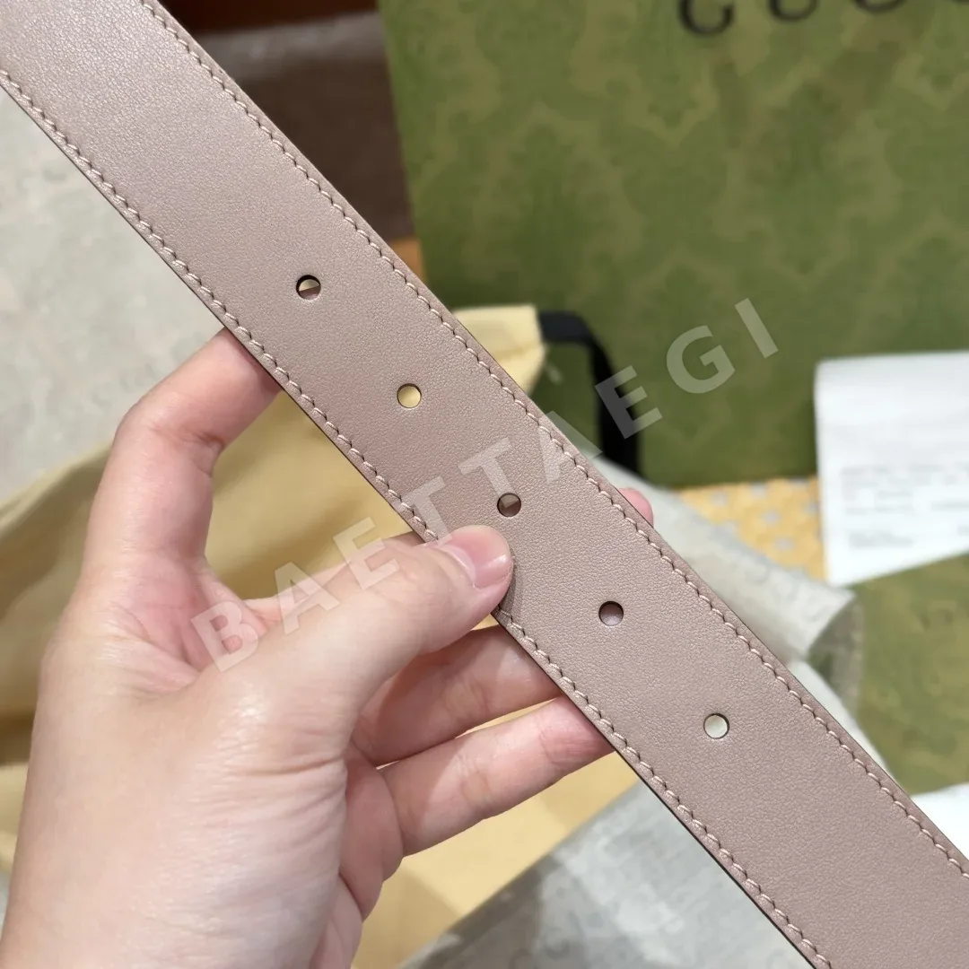 구찌 누드 가죽 인터로킹 더블 G 버클 벨트 상세 이미지 8