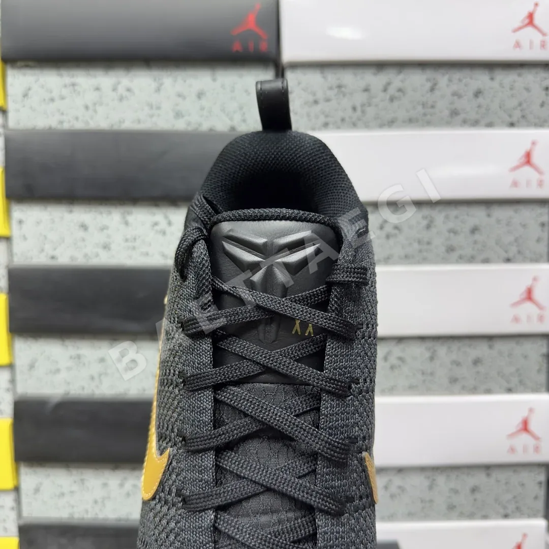 나이키 [S2] 코비 11 엘리트 로우 프로트로 IM4260-001 201806 Nike Kobe 11 Elite Low Protro Fade 상세 이미지 4