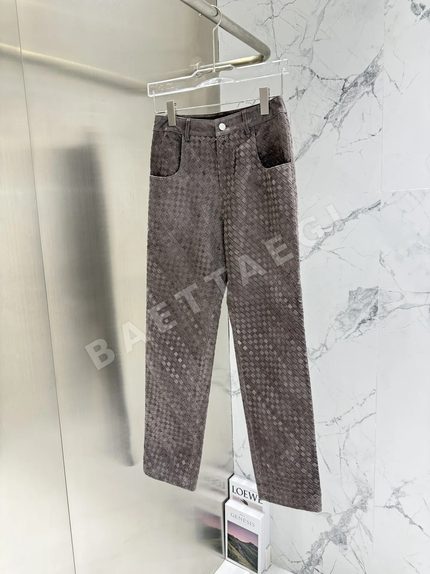 보테가베네타 램스킨 와이드 스트레이트 여성 바지 상세 이미지 2