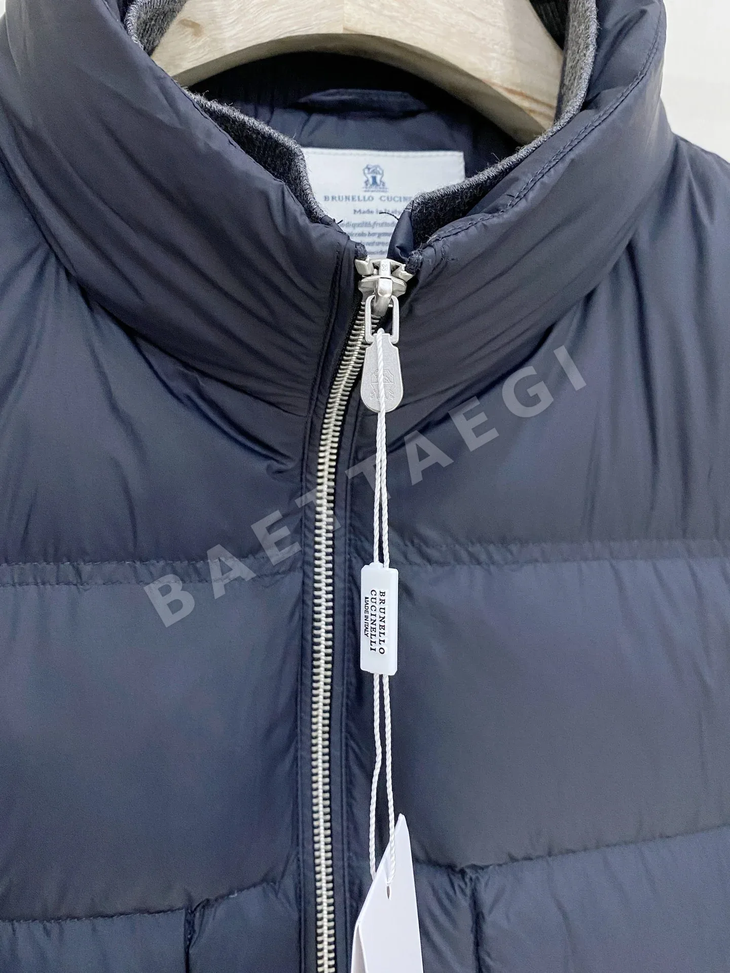 브루넬로쿠치넬리 남성 패딩 상세 이미지 4