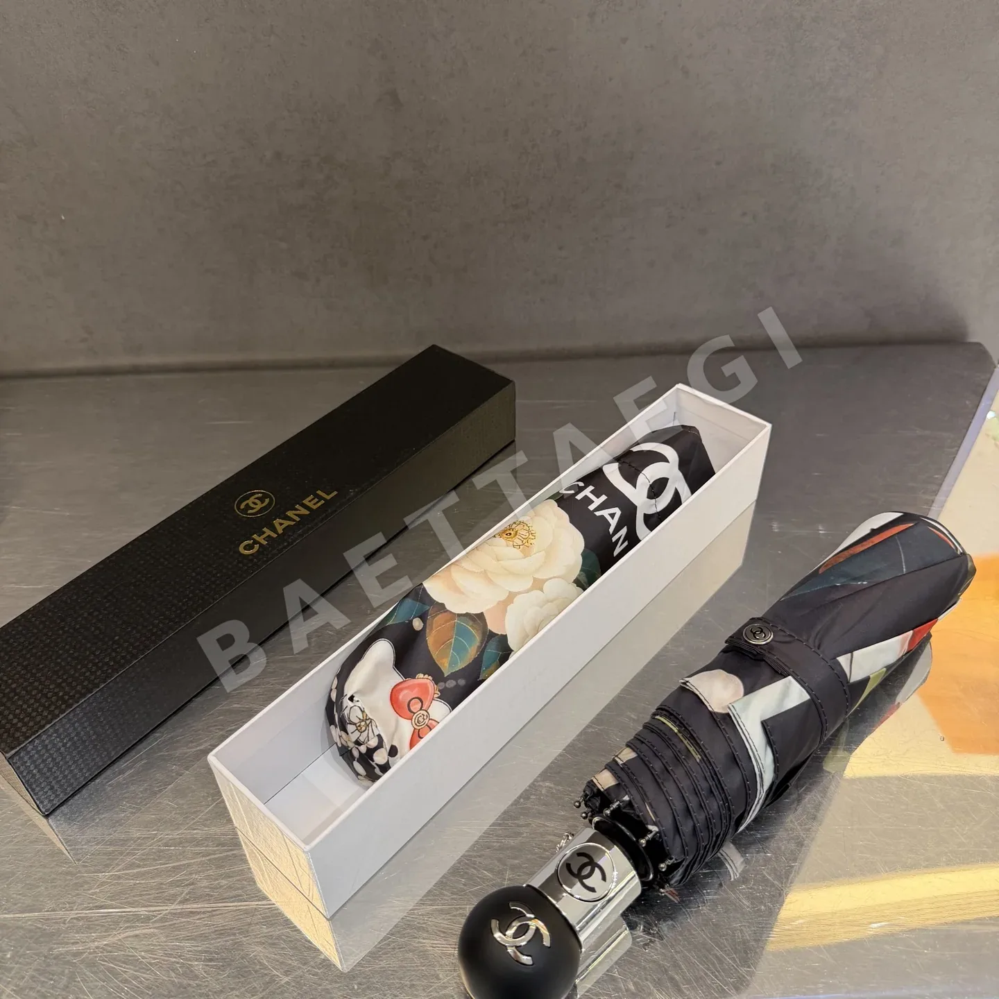 샤넬 3단 자동 우산 상세 이미지 2