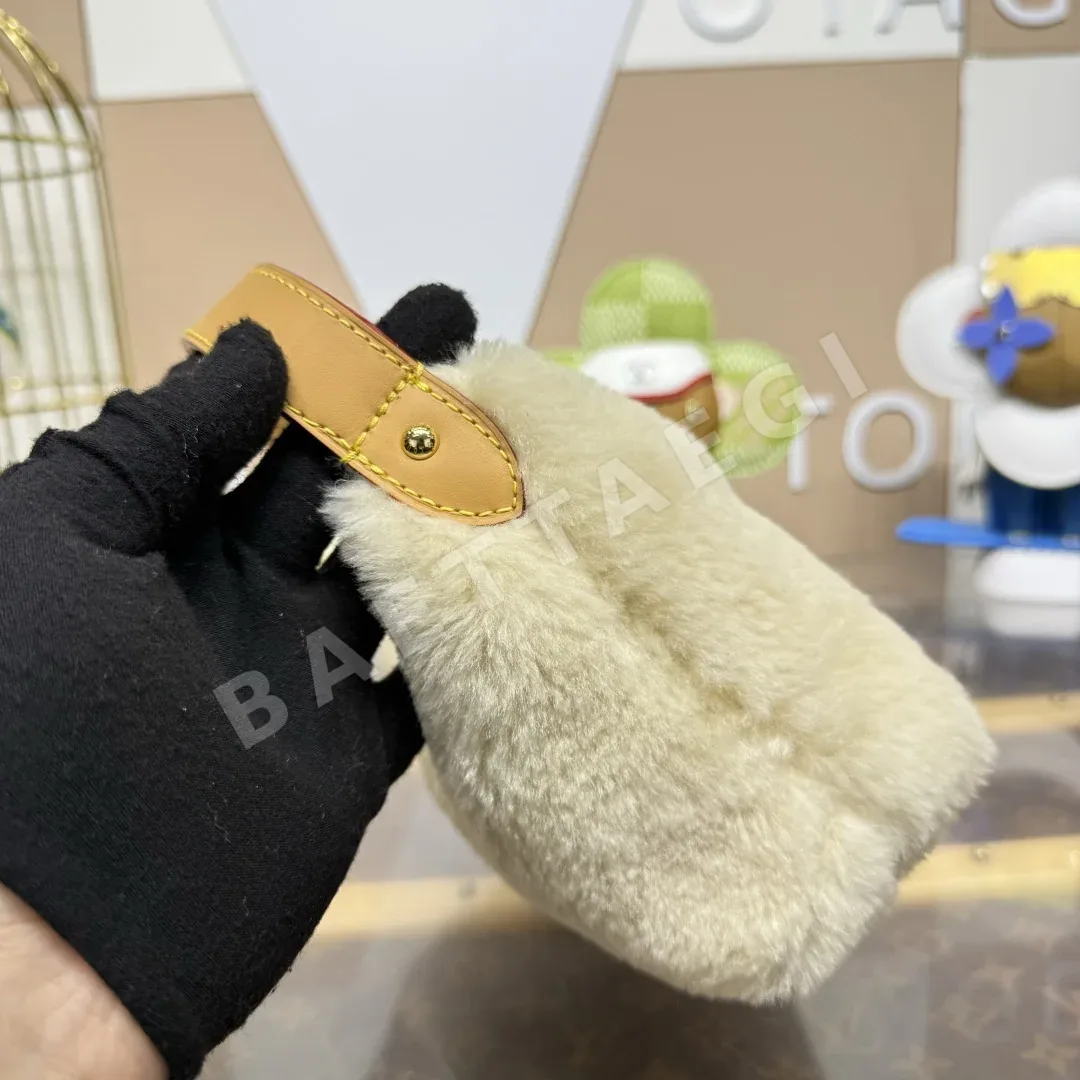 루이비통 모노그램 데님 캔버스 포쉐트 클러치 가방 M15031 상세 이미지 5
