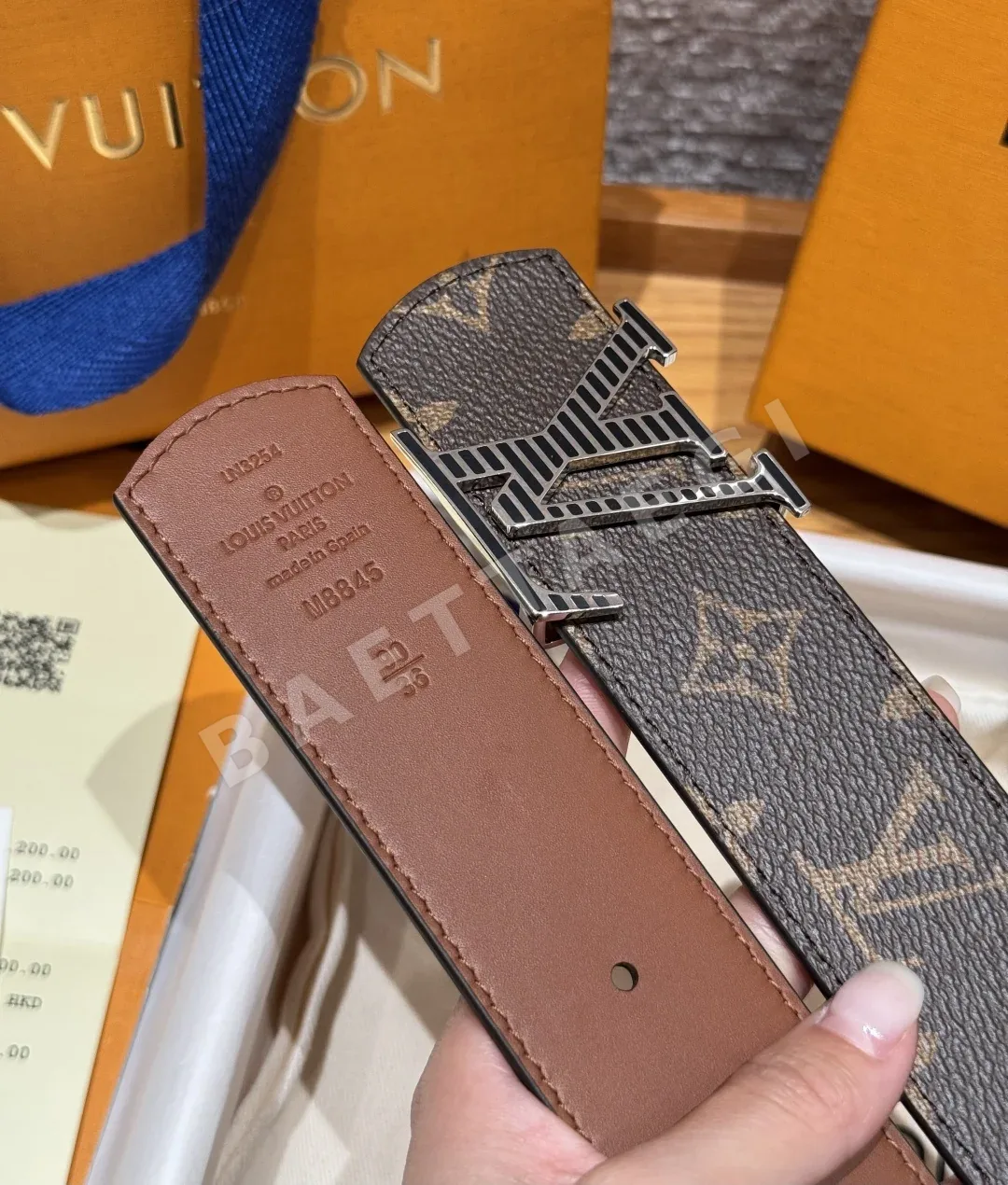 루이비통 디멘션 40mm 양면 벨트 상세 이미지 6