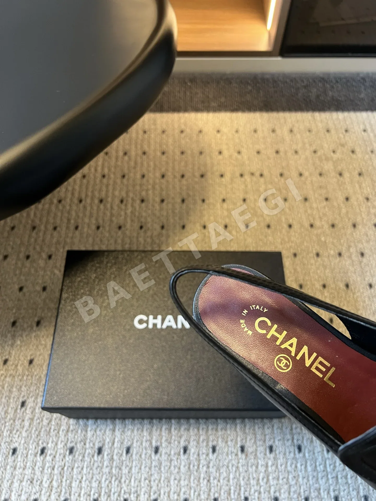 샤넬 더블 C 로퍼 가죽 더블 C 메탈 버클 상세 이미지 8
