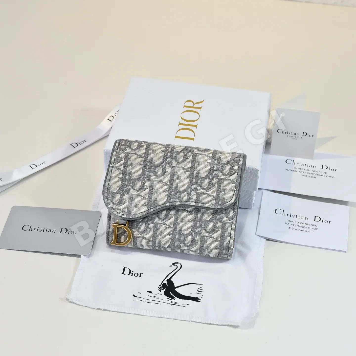 디올 새들 로터스 블루 오블리크 지갑 상세 이미지 8