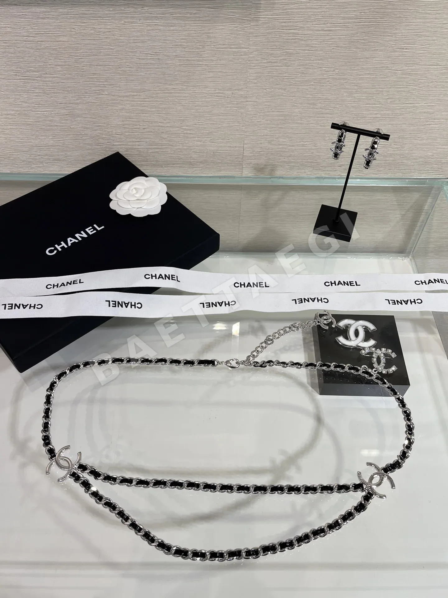 샤넬 더블 C 블랙 페이턴트 가죽 체인 목걸이 상세 이미지 2