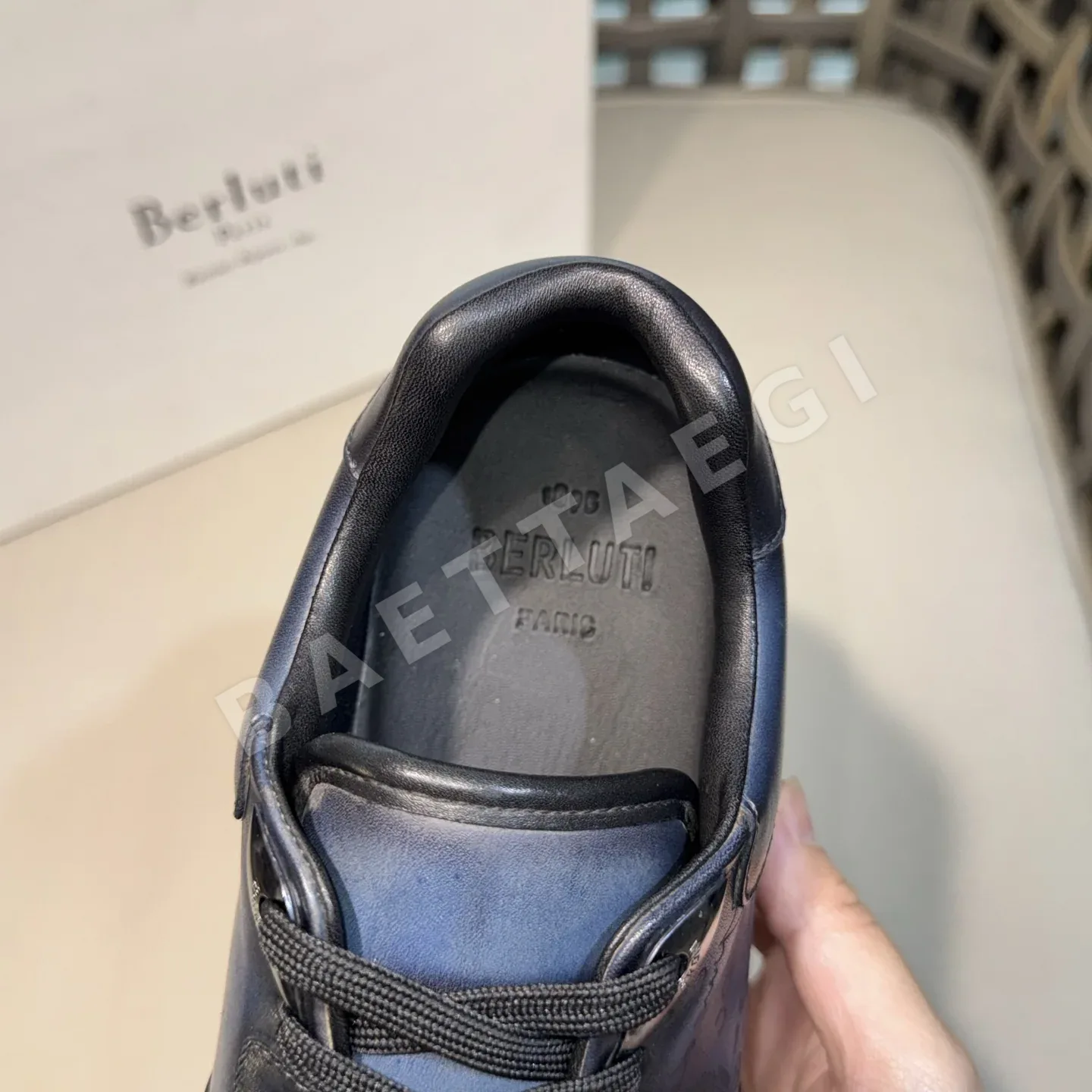 벨루티 로우컷 캐주얼 구두 상세 이미지 7