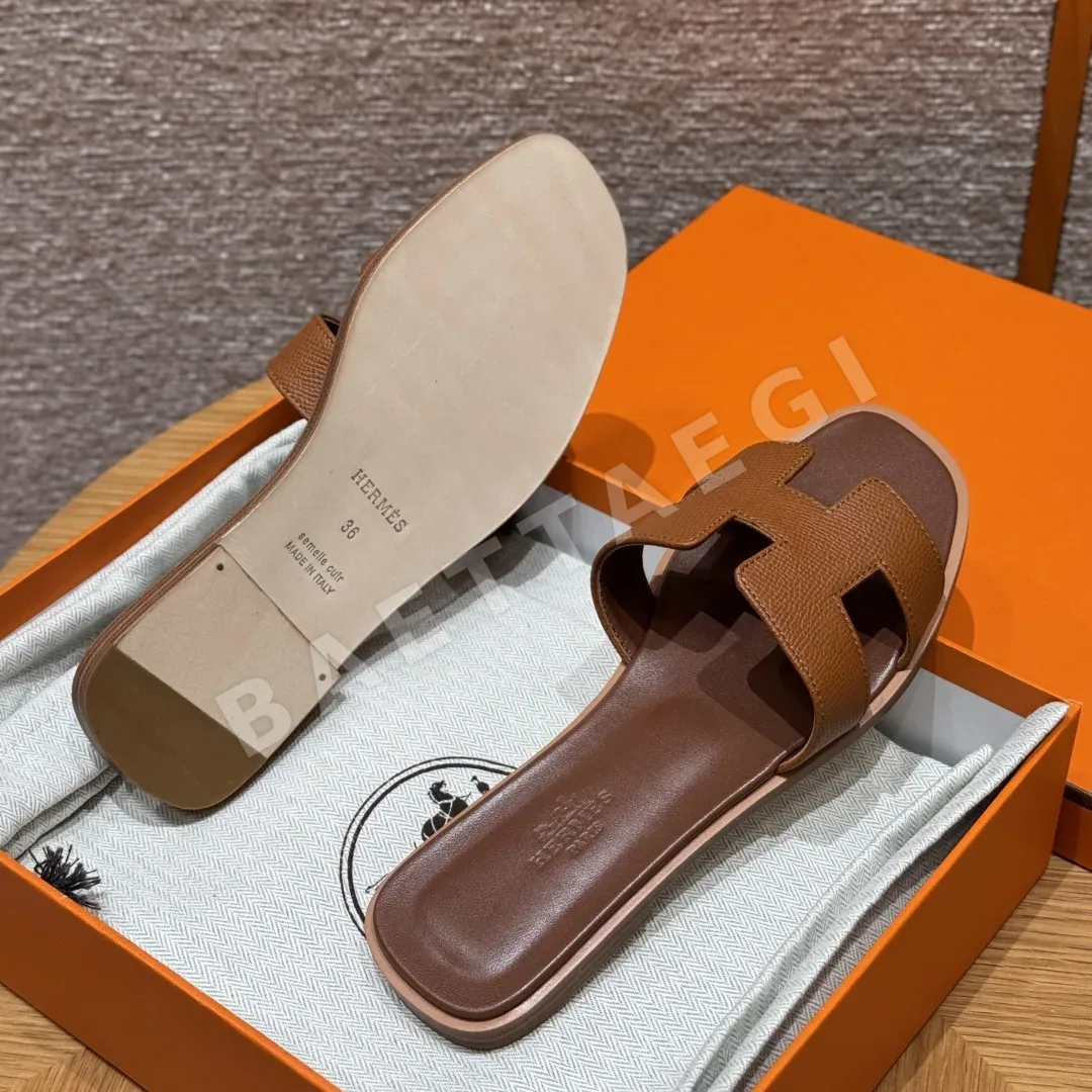 에르메스 오란 샌들 골든 브라운 신발 상세 이미지 4