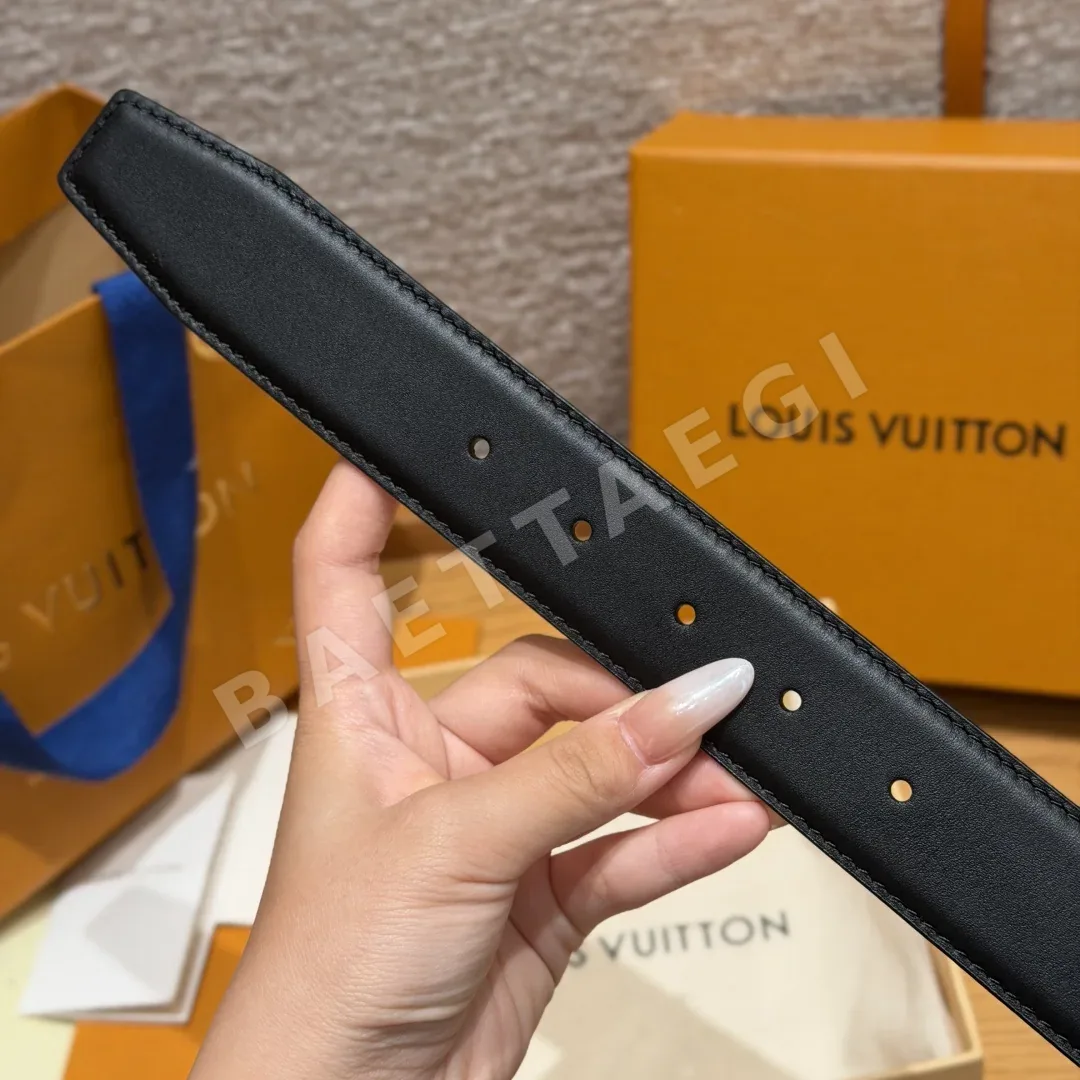 루이비통 LV 이니셜 리버시블 송아지가죽 벨트 40MM 상세 이미지 6