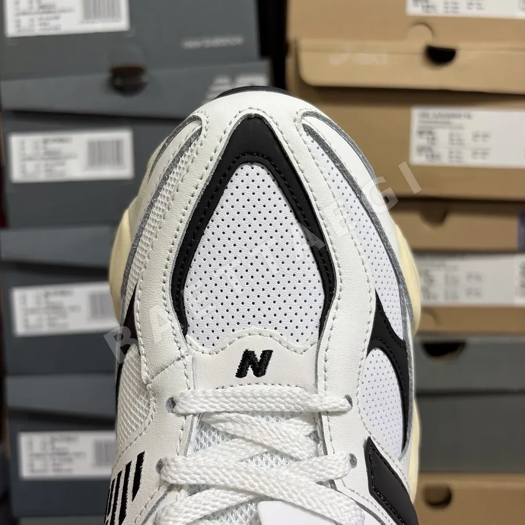 뉴발란스 [C] 9060 화이트 블랙 U9060AAB 202101 New Balance 9060 상세 이미지 5