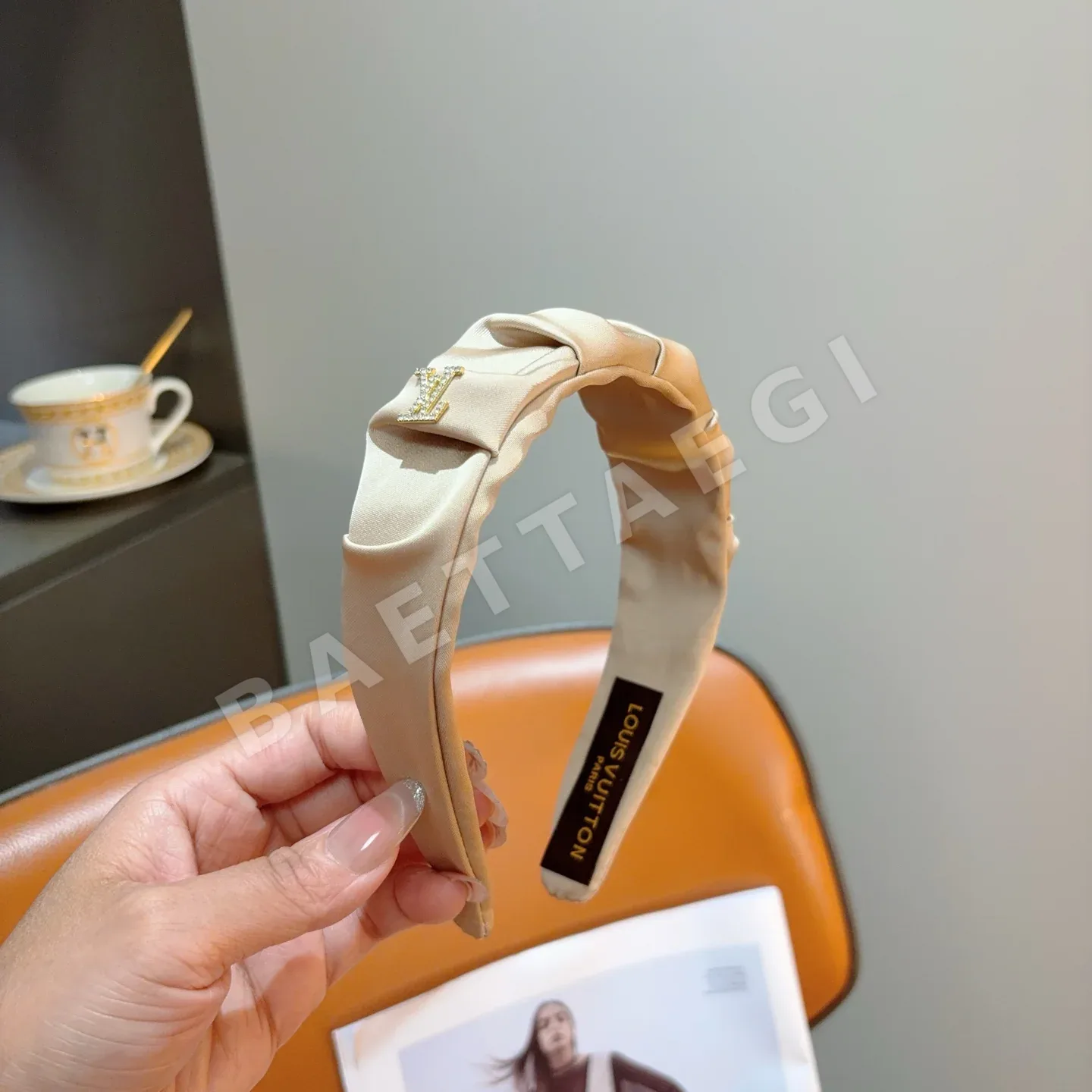루이비통 플리츠 헤드밴드 상세 이미지 3