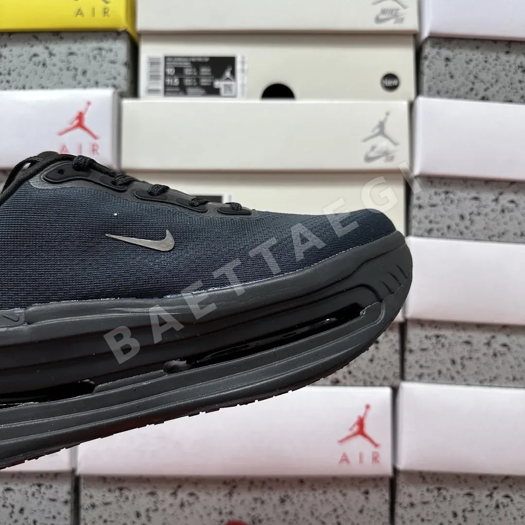 나이키 [5A] 보메로 프리미엄 SP IQ0627-001 201610 Nike Vomero Premium SP Black Mini Chrome 상세 이미지 6