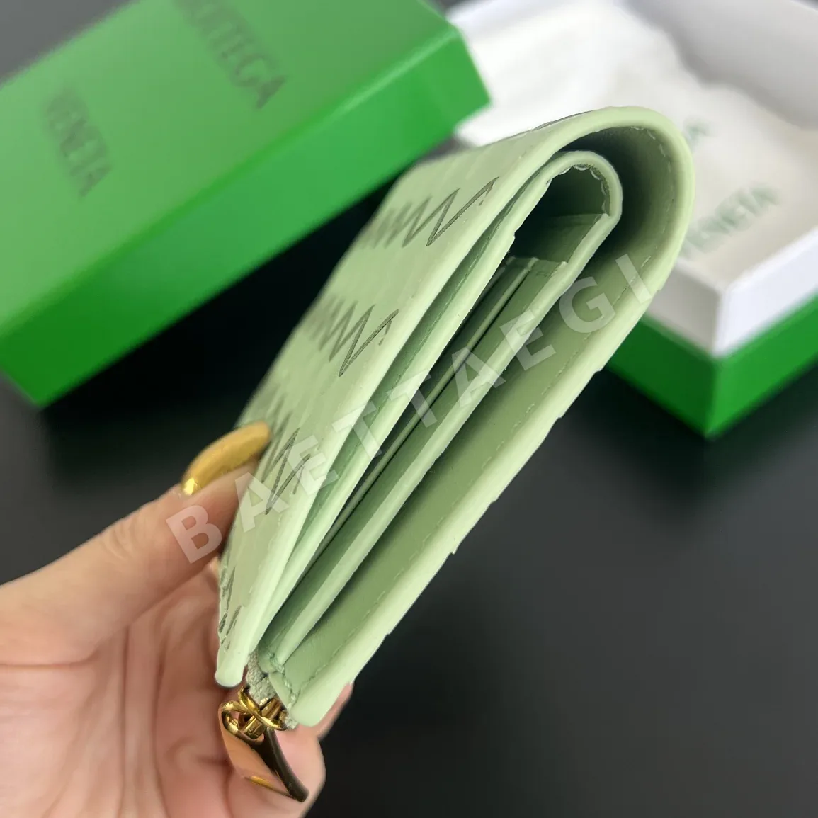 보테가베네타 심플 디자인 지갑 상세 이미지 3