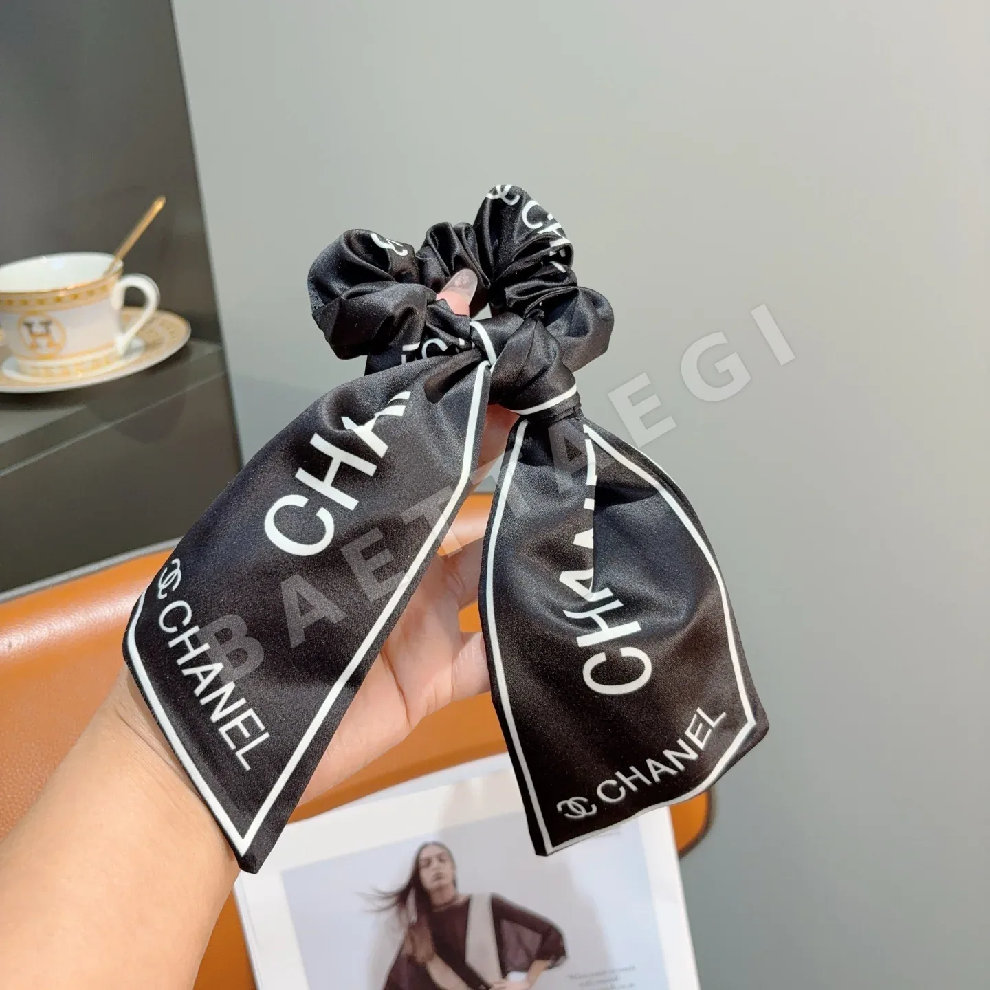 샤넬 더블 C 로고 리본 헤어고무 상세 이미지 2