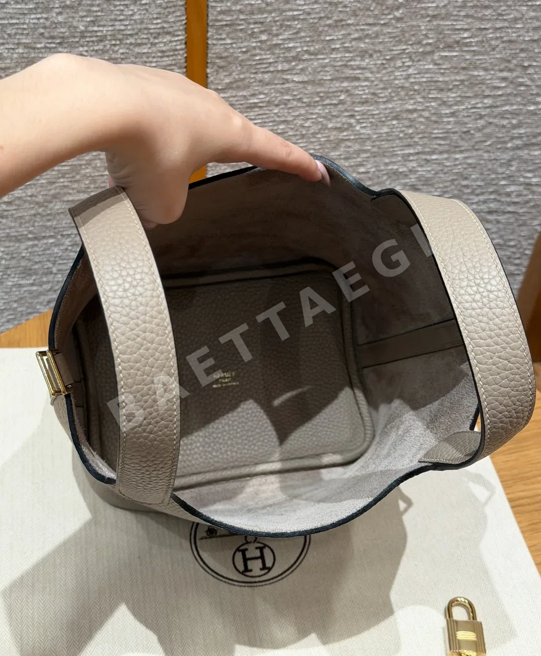 에르메스 피코탄 락 18 가방 상세 이미지 5
