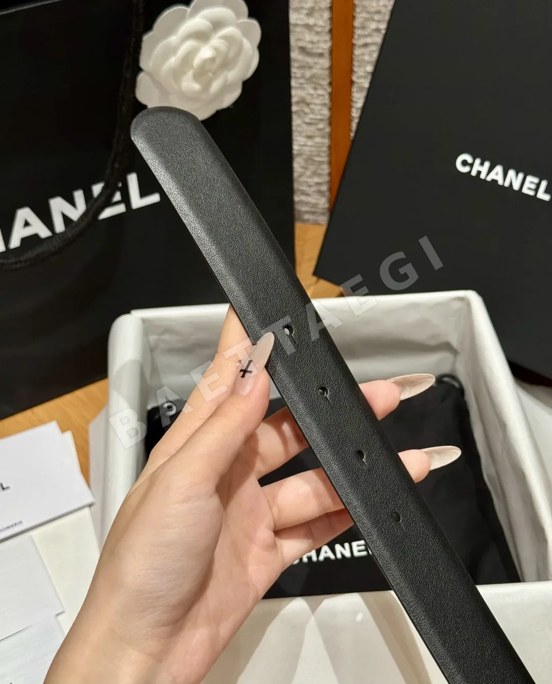 샤넬 클래식 더블 C 골드 버클 소가죽 벨트 상세 이미지 7