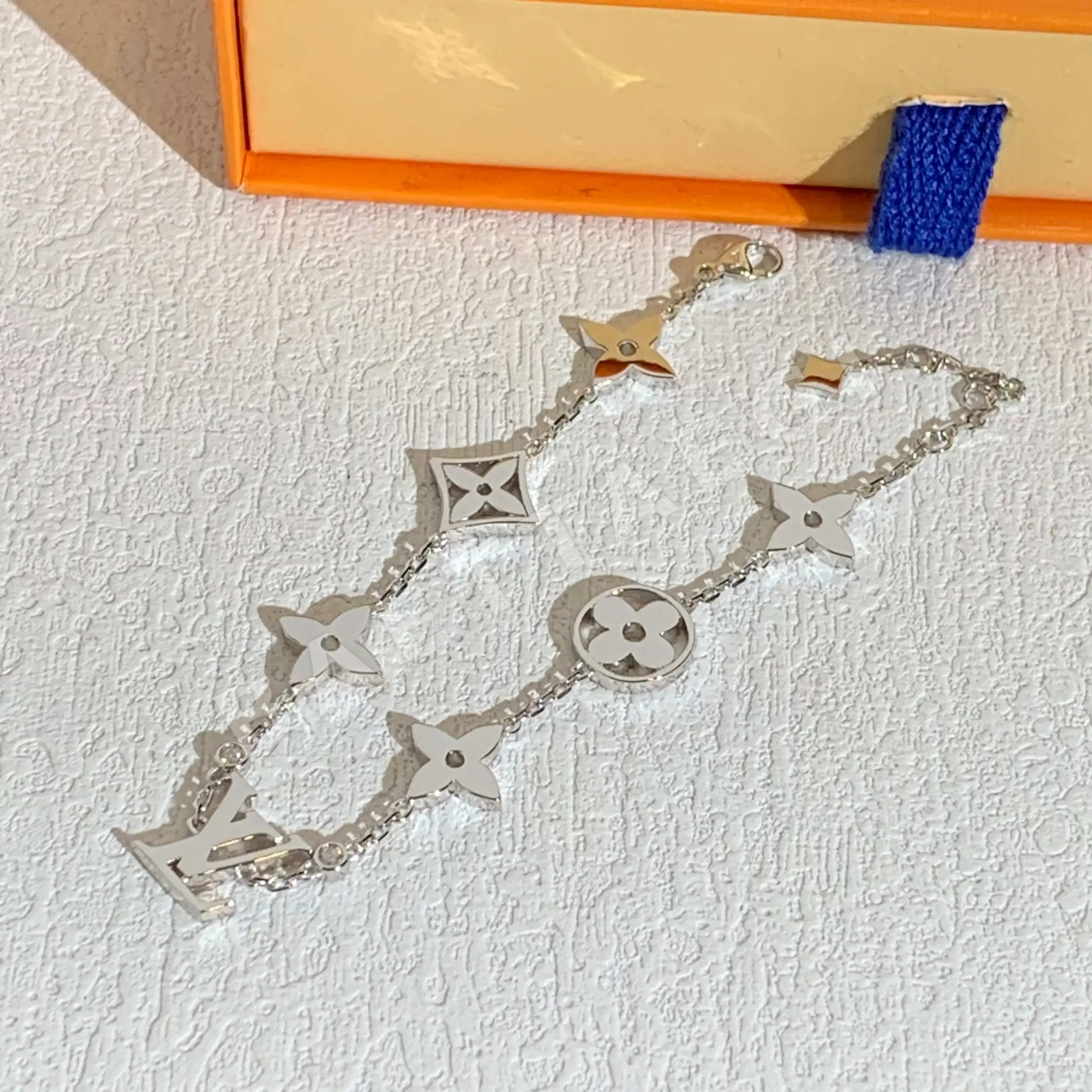 루이비통 팔찌 64102 Louis Vuitton Bracelet 상세 이미지 2