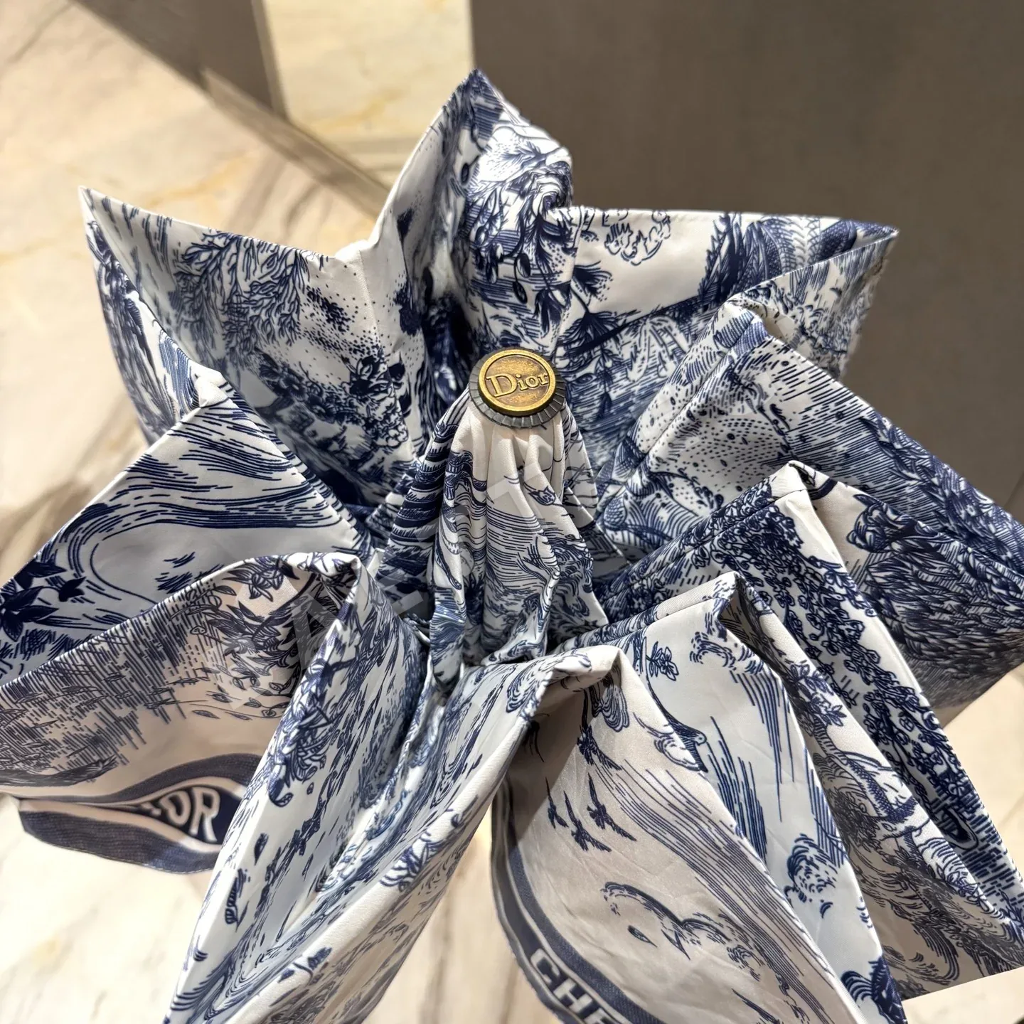 디올 우산 85560 Dior Umbrella 상세 이미지 4
