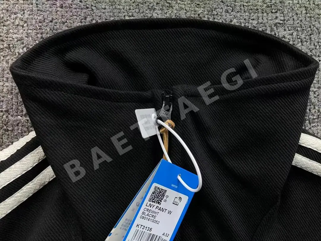 아디다스 여성 후드티 202827 Adidas Hoodie 상세 이미지 17