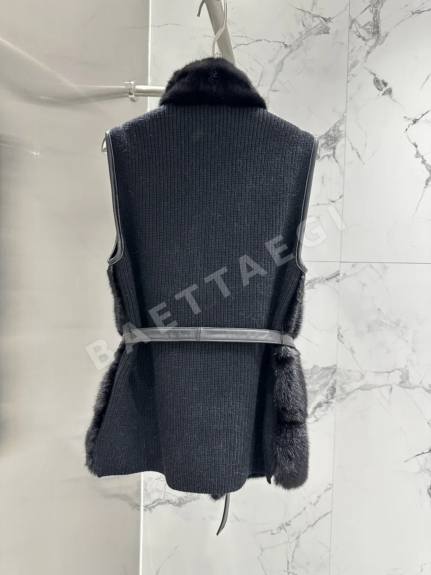 로로피아나 밍크 캐시미어 여성 조끼 상세 이미지 8