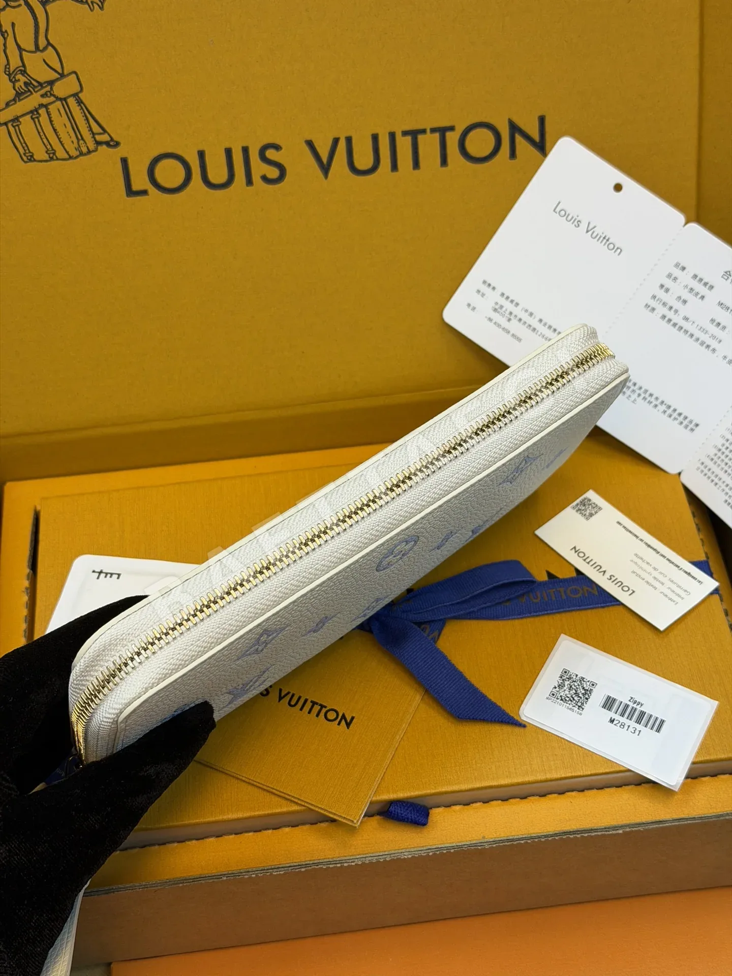 루이비통 전신 패턴 지갑 상세 이미지 6