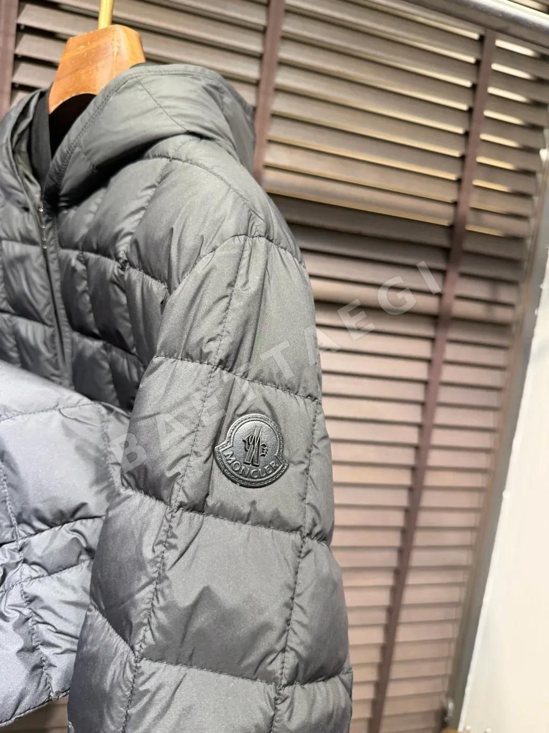 몽클레르 남성 다운 패딩 점퍼 M9925 상세 이미지 6