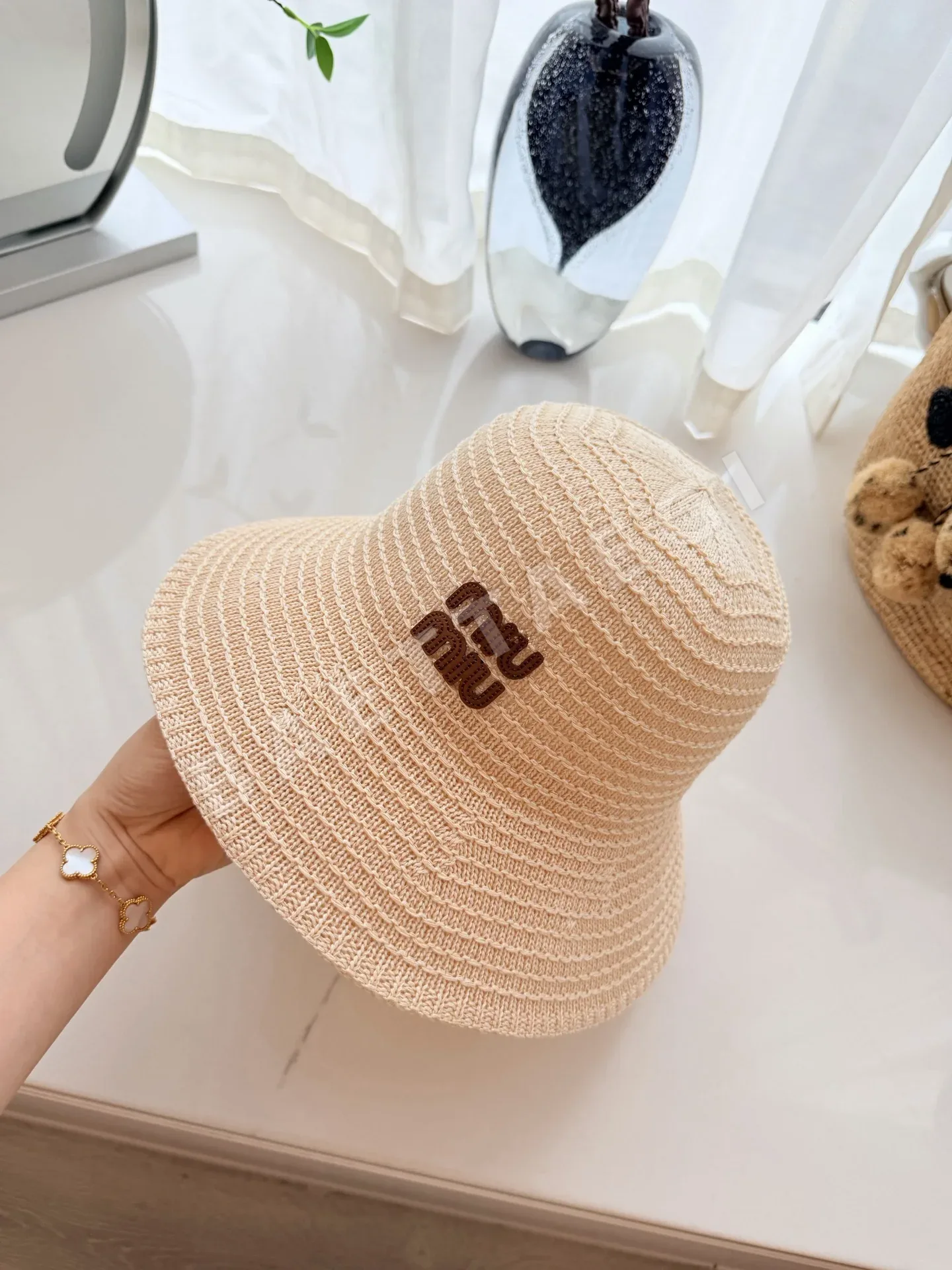 미우미우 모자 81334 Miu Miu Cap 상세 이미지 5