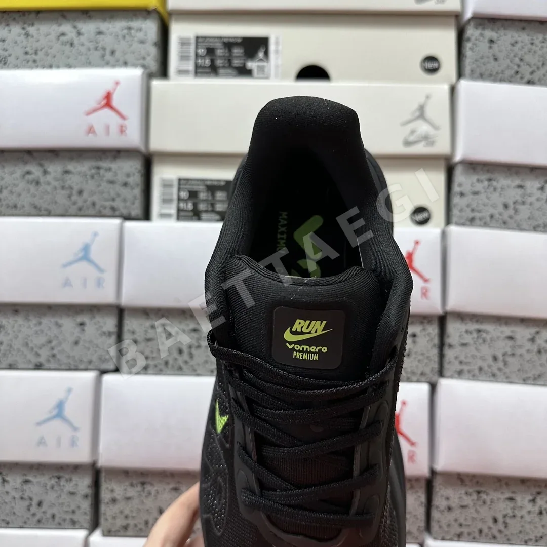나이키 [5A] 보메로 프리미엄 블랙 옐로우 HQ2050-212 201615 Nike Vomero Premium 상세 이미지 9
