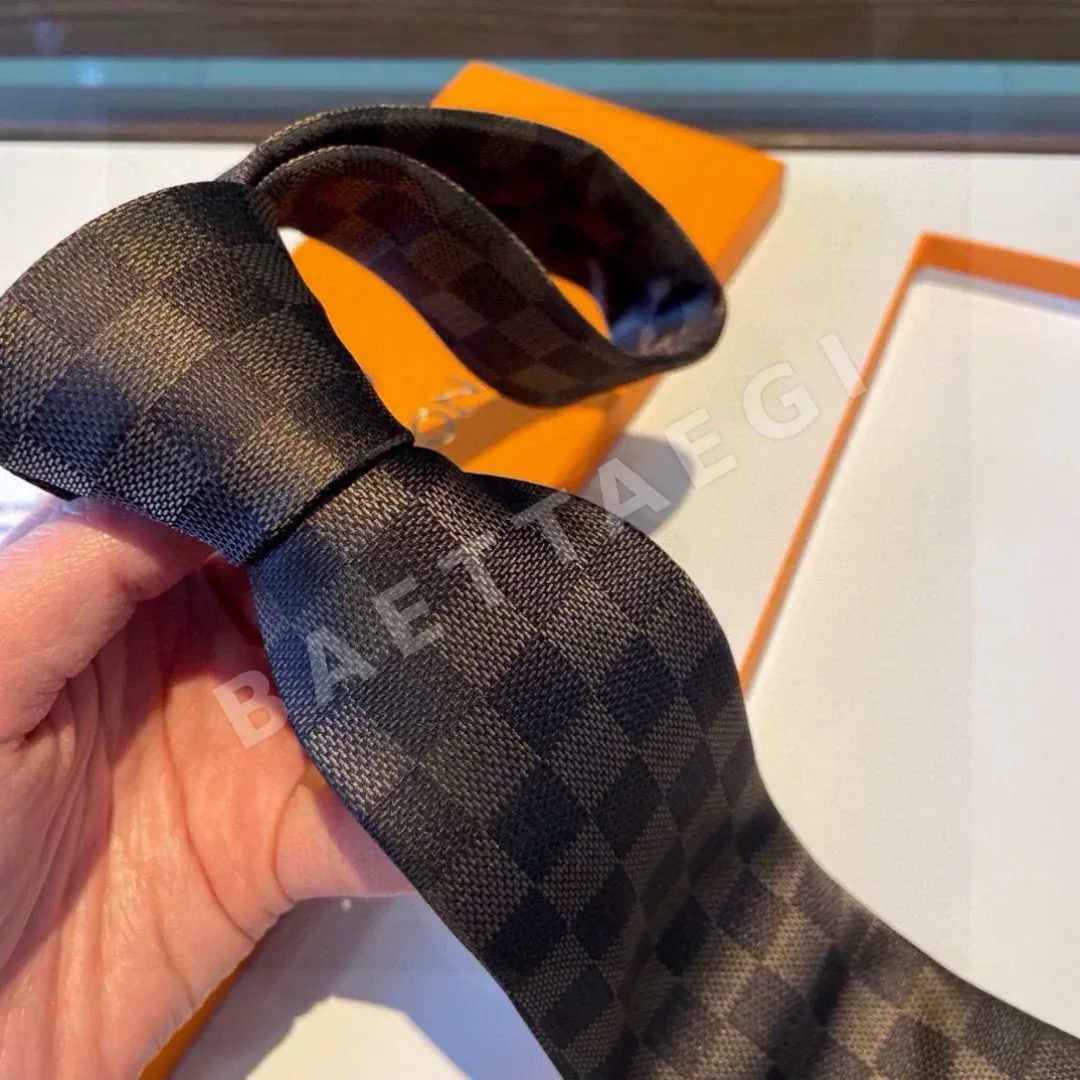 루이비통 넥타이 89988 Louis Vuitton Accessories 상세 이미지 8