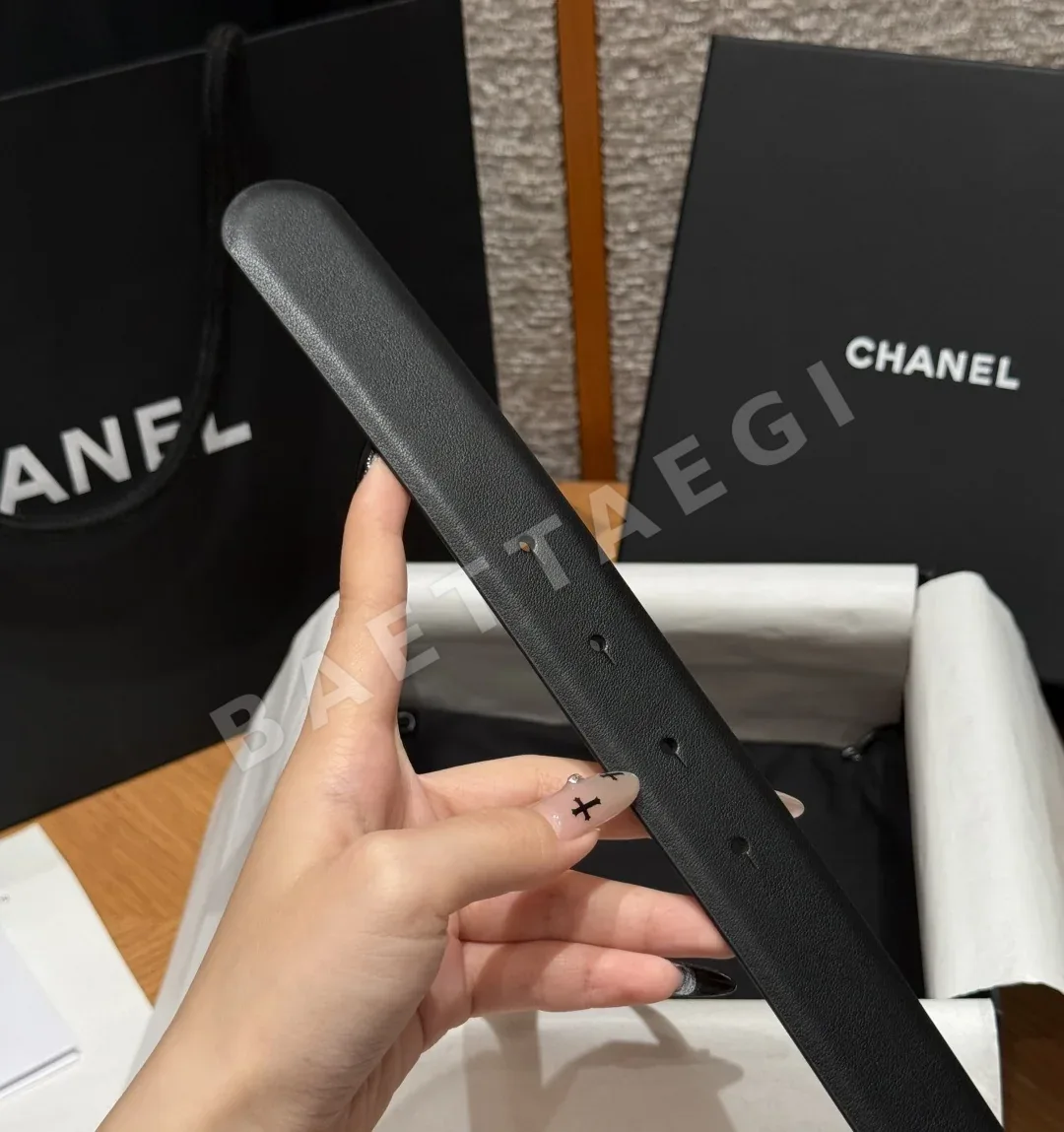 샤넬 클래식 더블 C 골드 버클 소가죽 벨트 상세 이미지 7