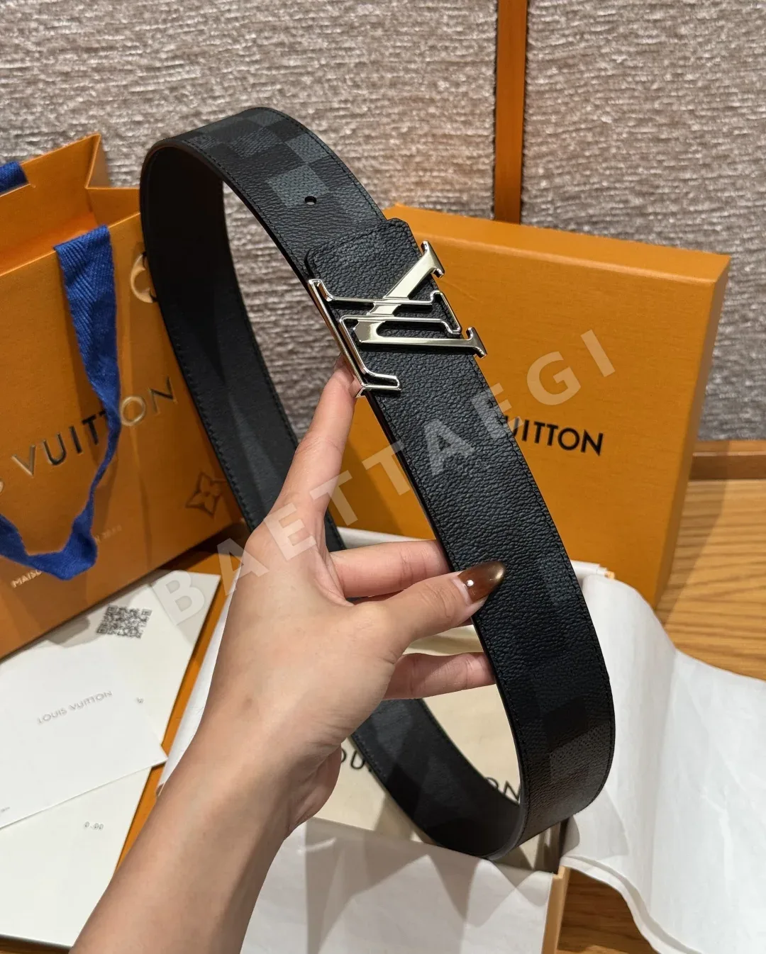 루이비통 이니셜 다모플라주 40mm 리버시블 벨트 상세 이미지 4