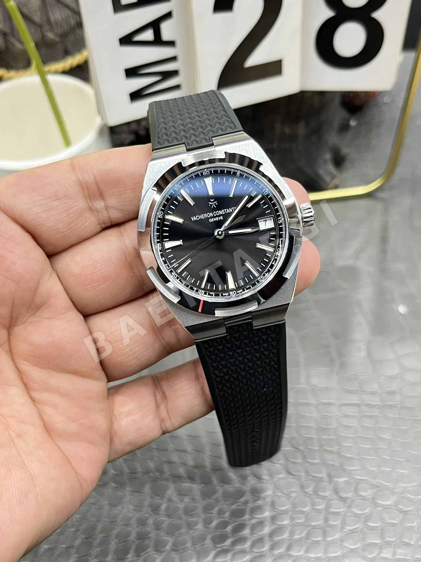 바쉐론콘스탄틴 바쉐론 콘스탄틴 오버시즈 4500 V 자동 PPF 공장 레플리카 43586 Vacheron Constantin 상세 이미지 3