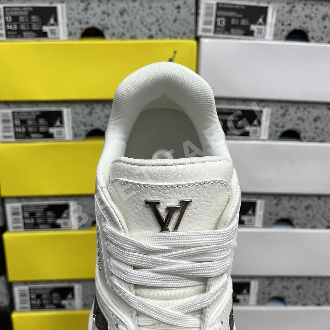 루이비통 [D1] V2 01 화이트 실버 205840 Louis Vuitton V2-01 상세 이미지 6
