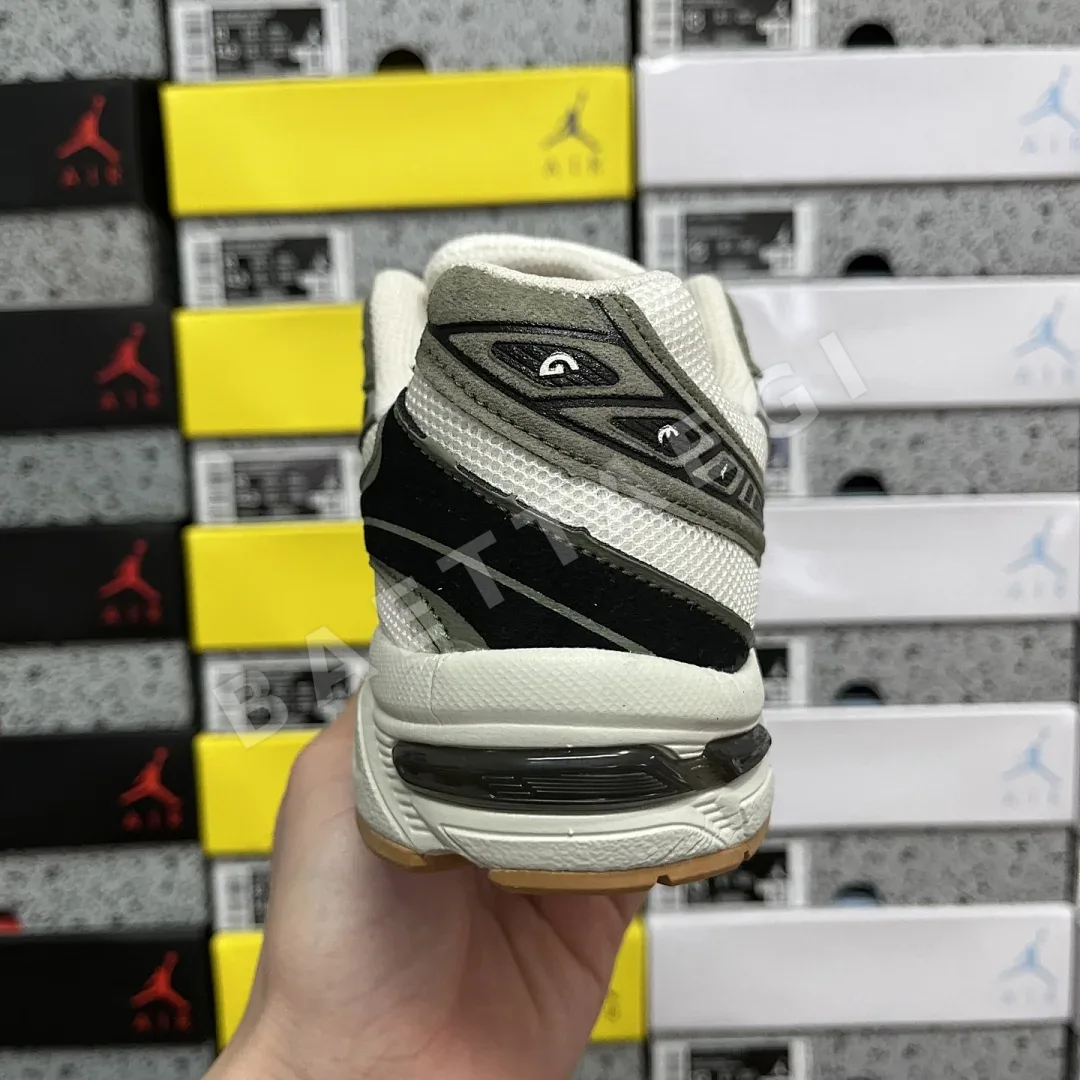 아식스 [KO] 젤 1130 1201A255-202 200265 Asics Gel 1130 상세 이미지 2