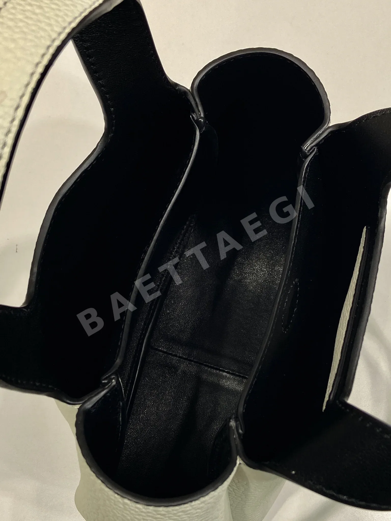 프라다 미니 쇼핑 바스켓 가방 1BA349 상세 이미지 8