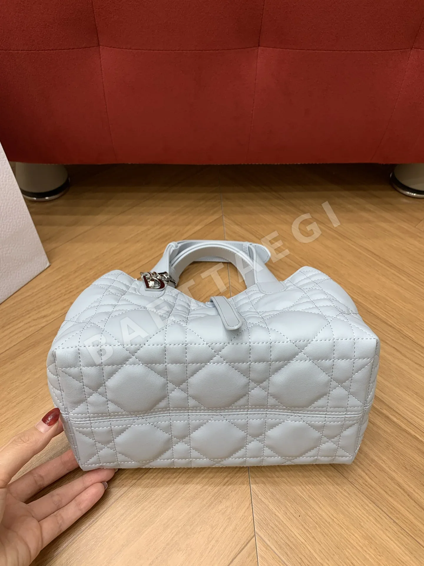 디올 뚜주흐 스몰 그레시어 블루 가방 상세 이미지 6
